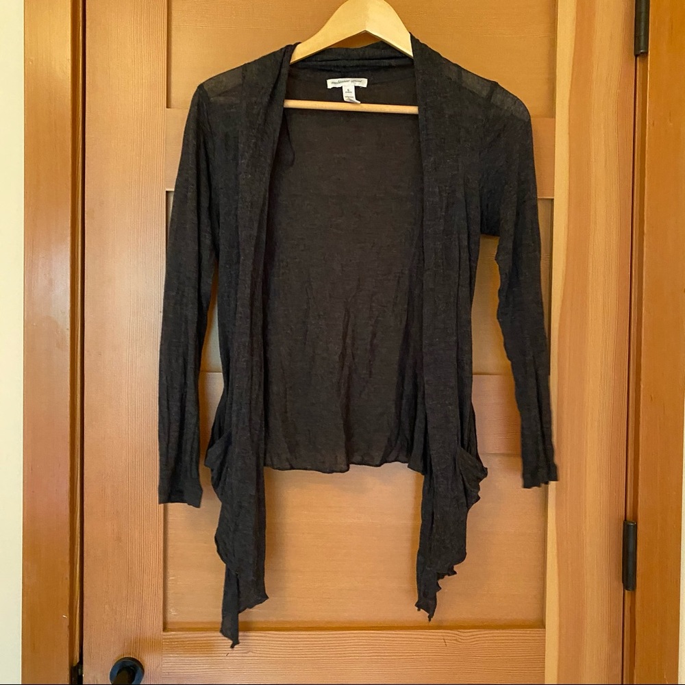 Thin cardigan